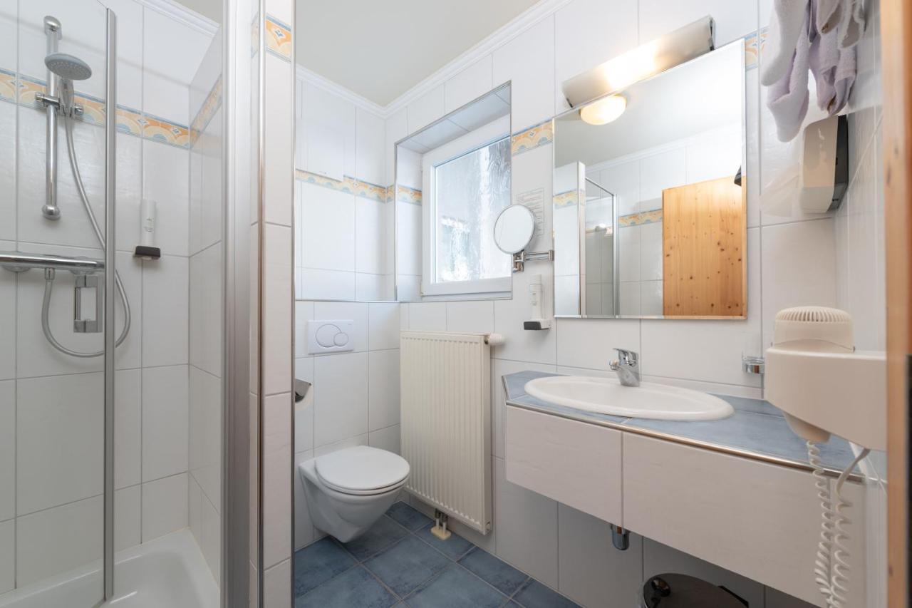 Hotel Schoenberger Nussdorf am Attersee Eksteriør billede