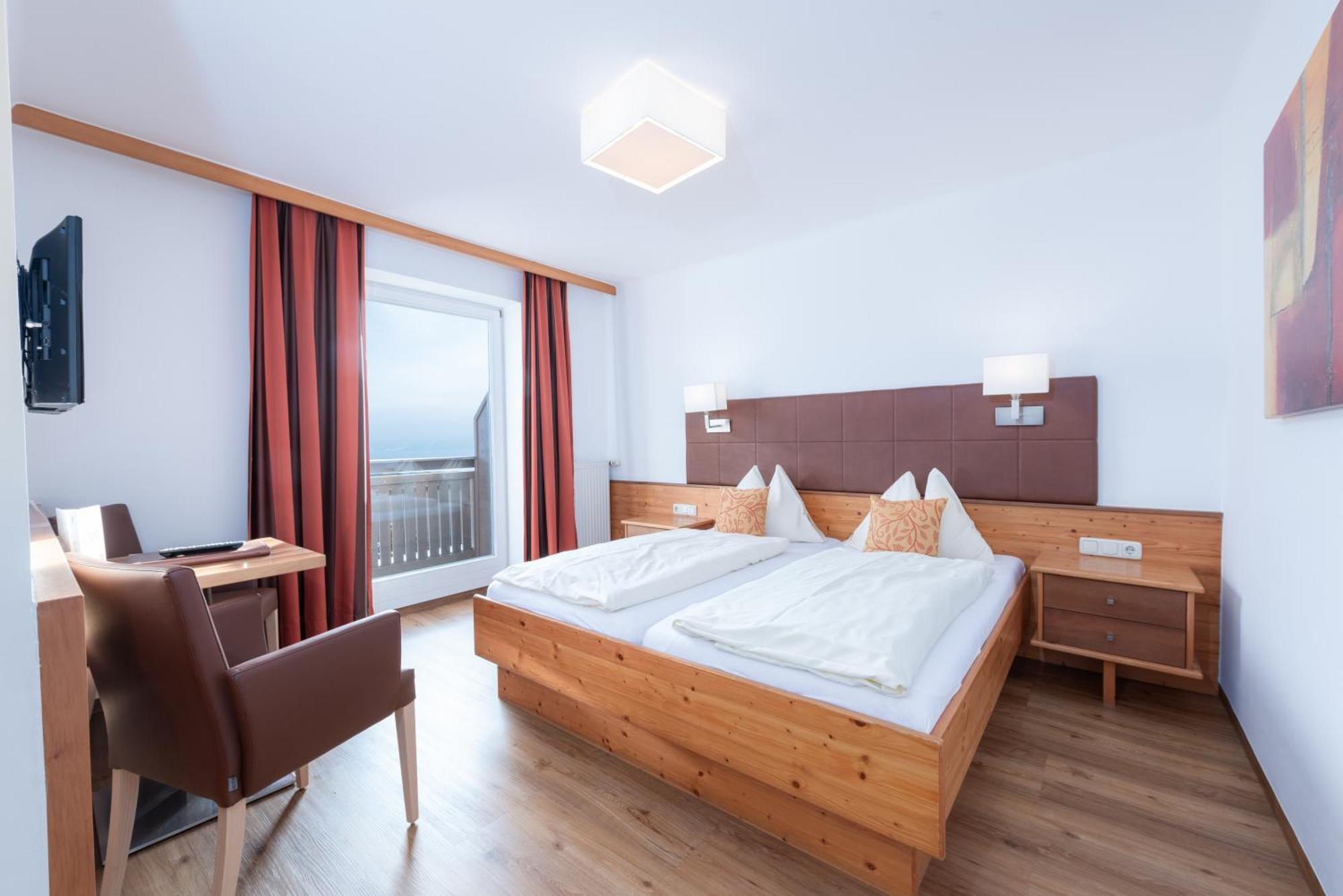 Hotel Schoenberger Nussdorf am Attersee Eksteriør billede