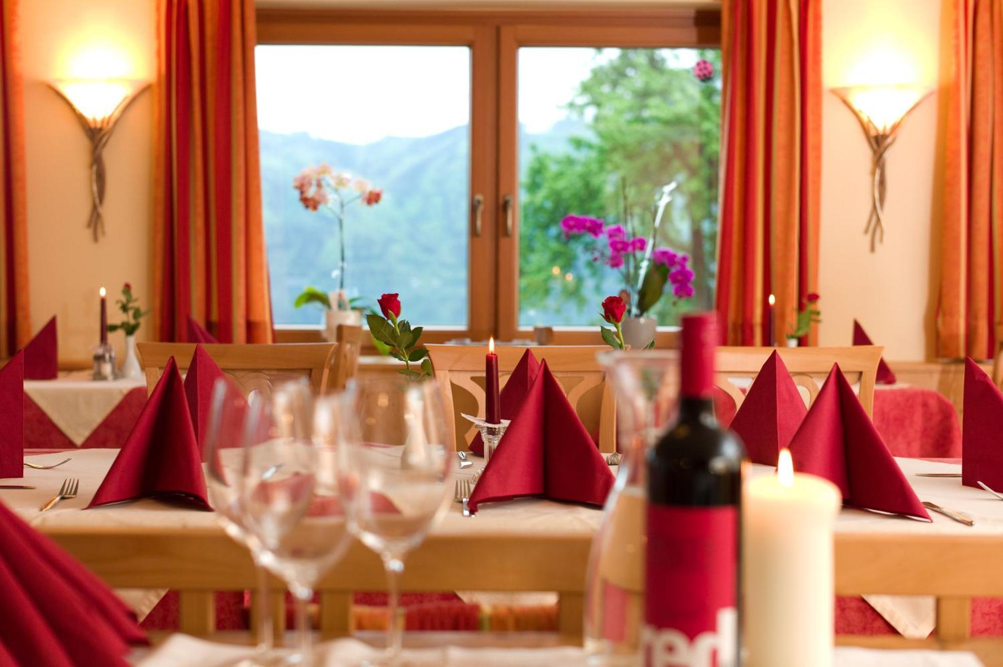 Hotel Schoenberger Nussdorf am Attersee Eksteriør billede